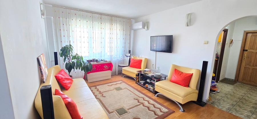 INTABULAT Apartament 3 camere 70 mp, mobilat, boxa 10 mp - 2