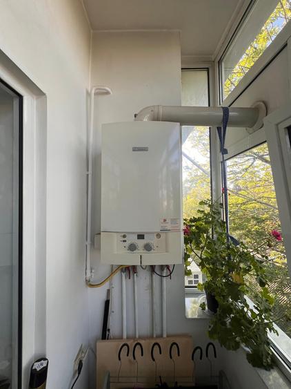 Apartament 4 camere, 2 băi, Tătărași, bloc fără risc