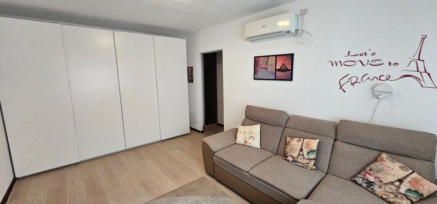 Închiriere- 4 camere - Stefan cel Mare - Lizeanu