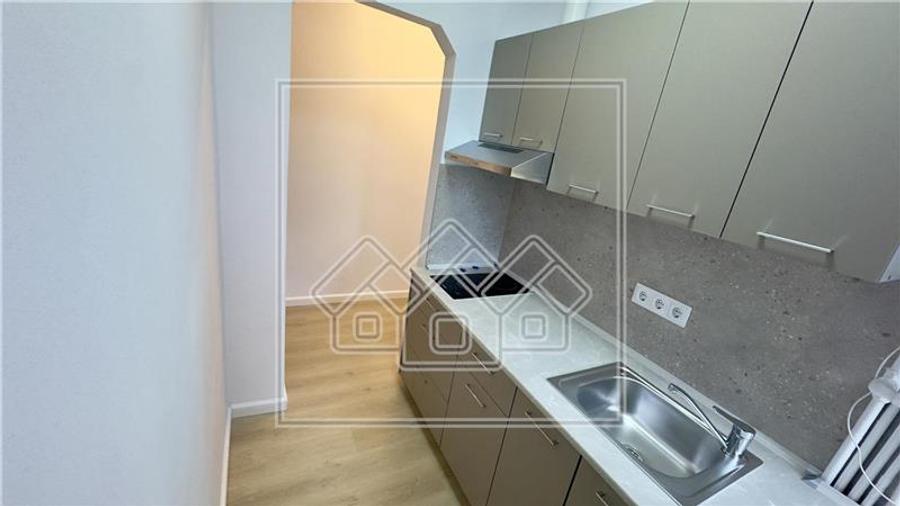 Apartament de vanzare in Sibiu - 2 camere, complet renovat - Cedonia