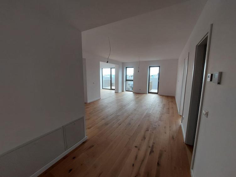 Apartament spatios cu 2 camere si 2 balcoane - SISESTI - NOU