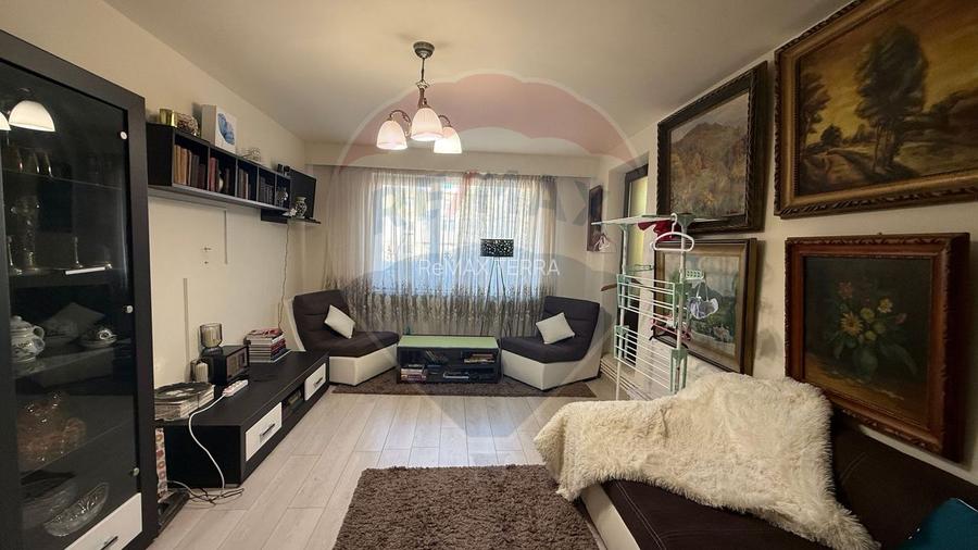 Apartament de vânzare 3 camere + garaj cu acces la boxă Ultracentral - 2