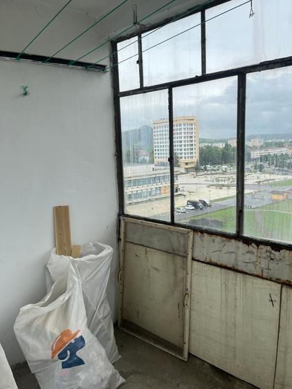 PROPRIETAR-Vand apartament 3 camere, Onesti
