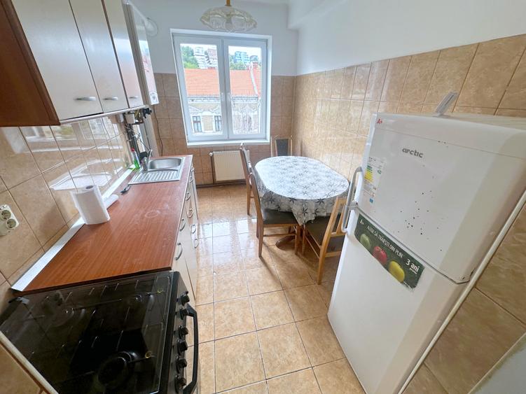 Apartament 2 camere, mobilat complet, in zona centrala pe strada Horea