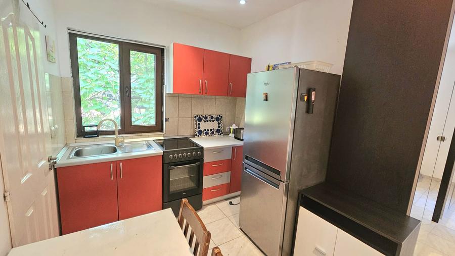 Inchiriere apartament 2 camere in vila, curte, Cotroceni Arenele BNR