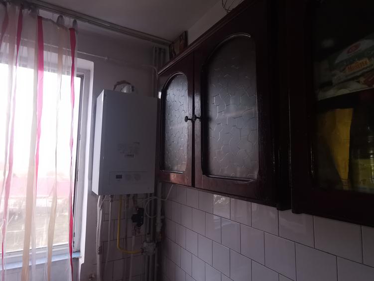Apartament 3 camere decomandat
