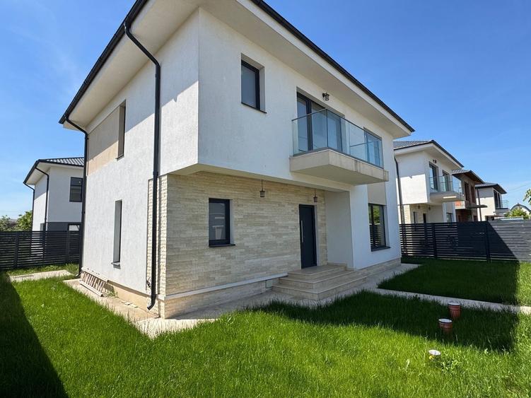 Vila Moderna Tunari, zona Buna, curte 300m