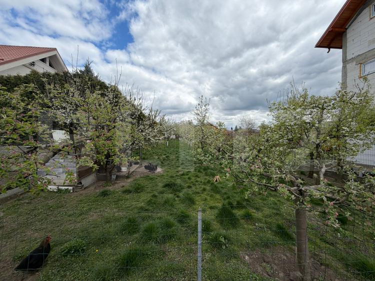Casa de vanzare in Burdujeni, 1400 mp teren