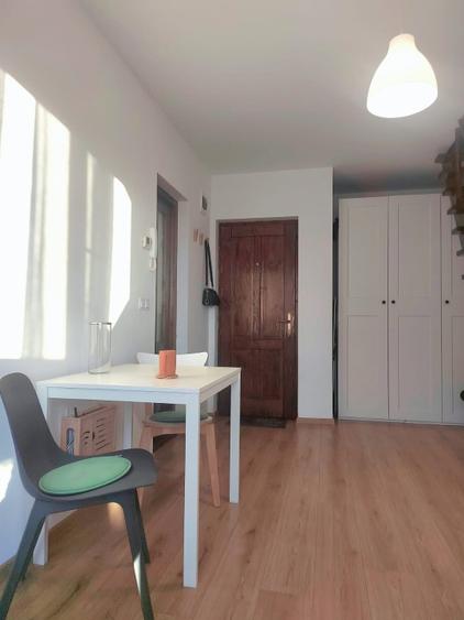 Direct proprietar | Apartament pe 2 niveluri | Central | Ideal pentru investiție