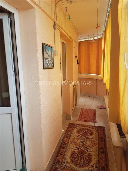 3 camere, decomandat, SEMIMOBILAT, 68 mp, GARII - 9