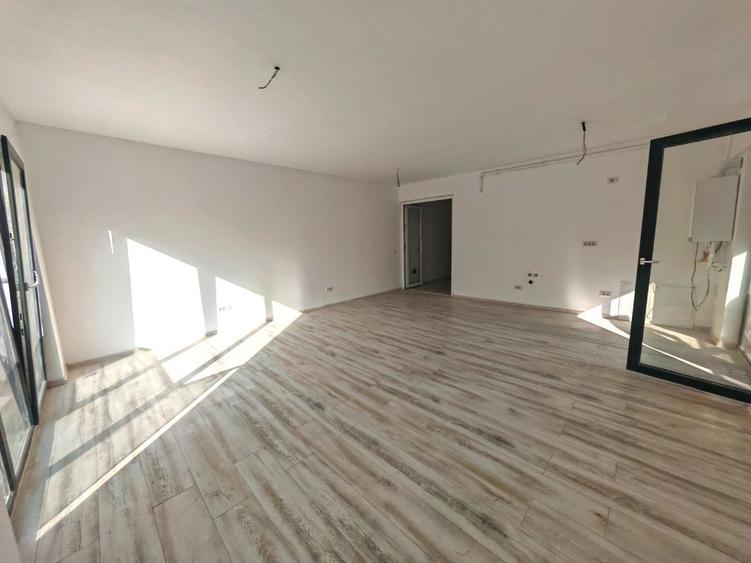 De vanzare 2 studio-uri bloc nou, Tractoru, Coresi