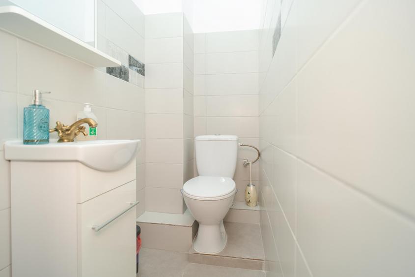 Vânzare Spațiu comercial 60 mp, Medical/ Investitie- zona Galata