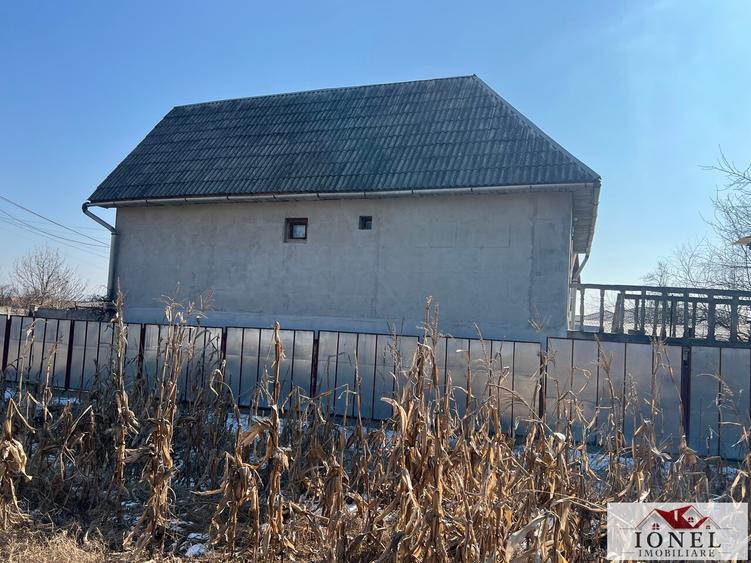 Casa de vanzare in Alba Iulia -2100 mp teren