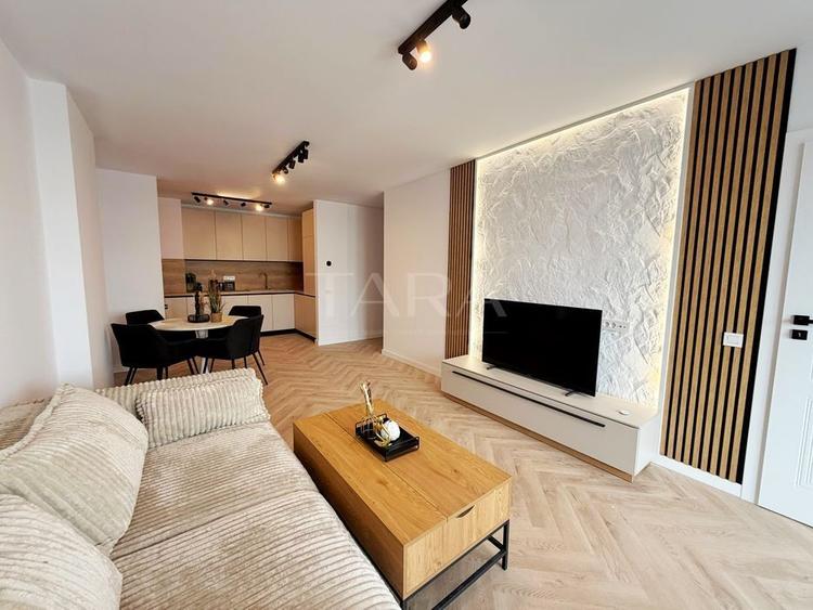Apartament 2 camere mobilat premium, complex cu facilități complete.