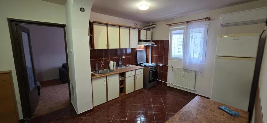 Apartament 2 camere, decomandat, 52 mp, balcon, ac, metrou, Dristor