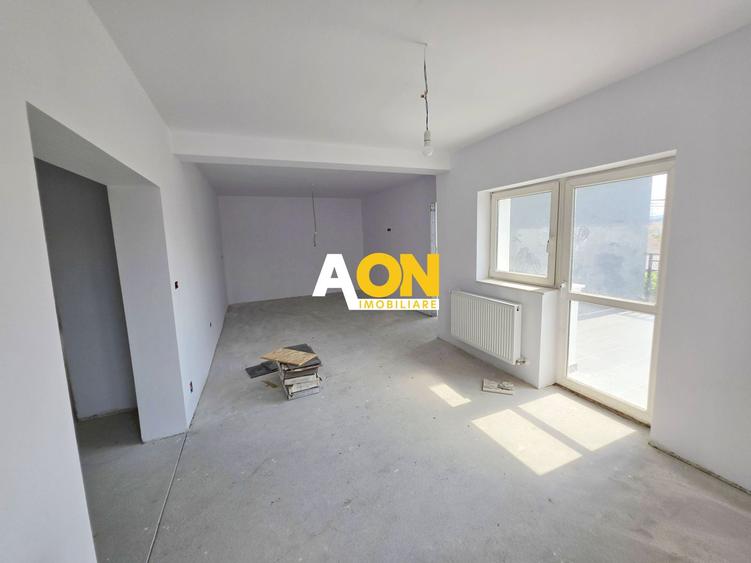 Apartament tip duplex, D+E, 5 camere, la cheie, 450 mp teren, Barabant