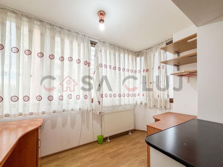 3 camere, decomandat, etaj intermediar,  Parcul Iuliu Hațieganu