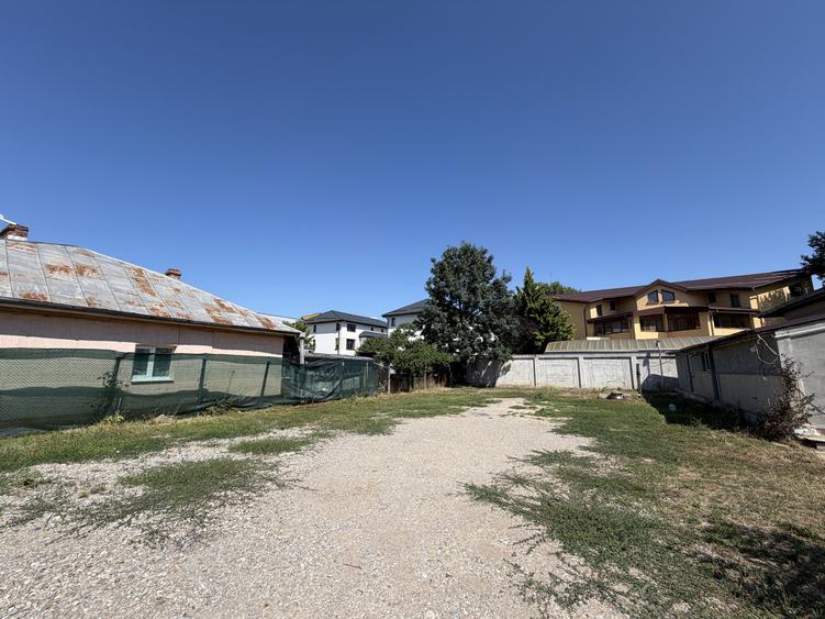 Casa+teren 1500 mp | 9 camere | Otopeni | Odai | Parcare| Ideal firme