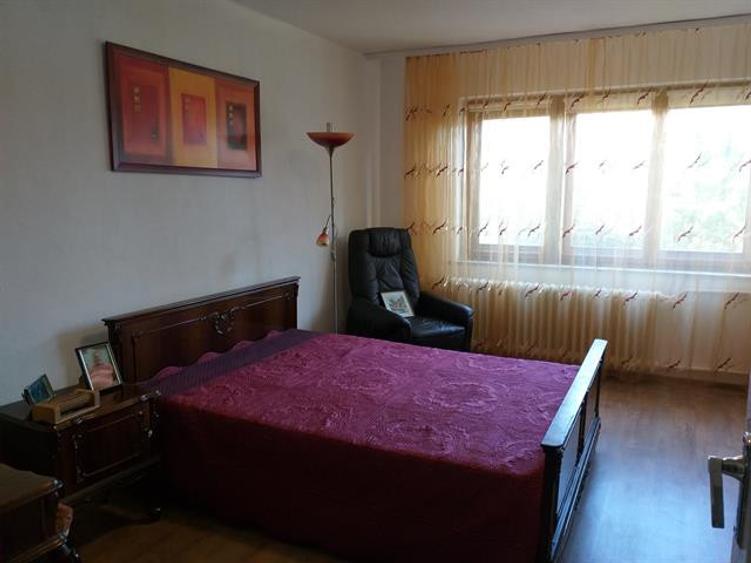Vila deosebita 250 mp si teren 980 mp Pitesti, Gavana 3 Pret 325 000 euro neg.
