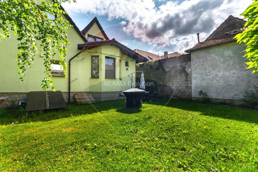 CASA 4 CAMERE SINGURA IN CURTE RENOVATA| BECI |STR. MIRASLAU GRIVITEI - 37