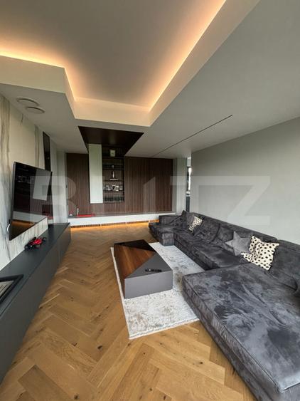 Vilă cu Pompă de Căldură, 220 mp, zona Metro - Suceava