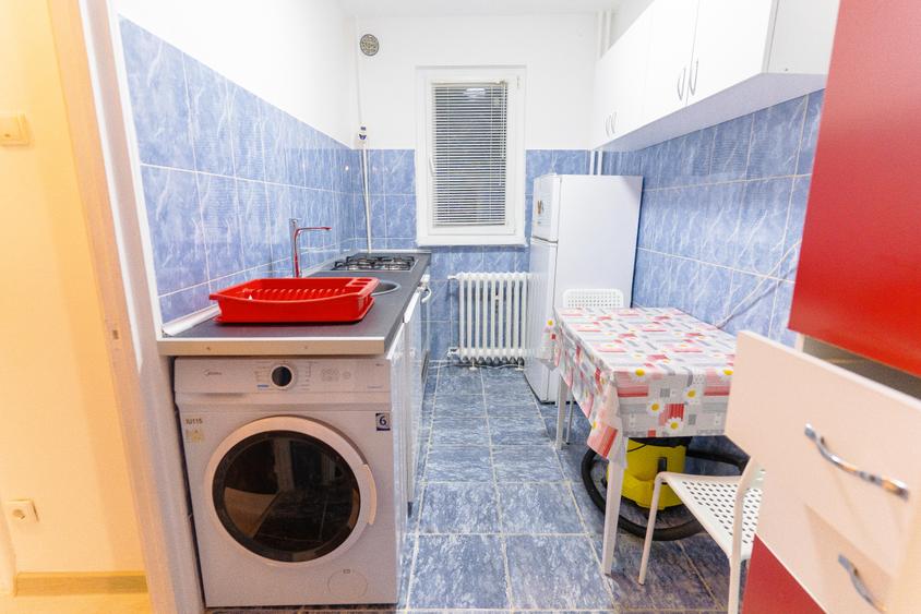 Inchiriere - Ap 2 cam | Parter | 3 min Metrou Favorit - Dr Taberei