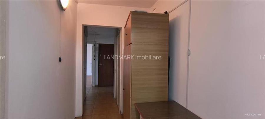 APARTAMENT DECOMANDAT, ZONA SOARELUI, VEDERE LA PADURICE, COMISION 0% - 8