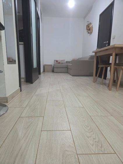 Vând apartament 44mp, cu o camera , complet mobilat și utilat