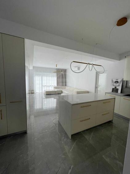 Casa individuala cu garaj si terasa 30mp zona Dumitru Mocanu