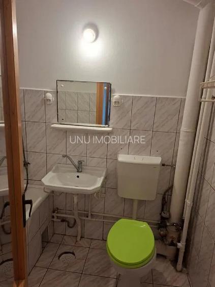 Apartament cu 1 camera - zona Tatarasi - Piata 2 Baieti - 2