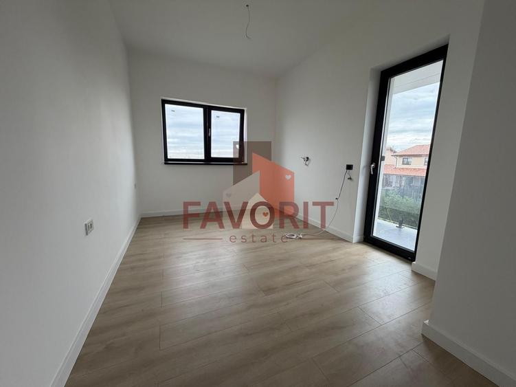 Triplex in Sacalaz | Finisaje premium | 4 camere | Asfalt | 2 balcoane