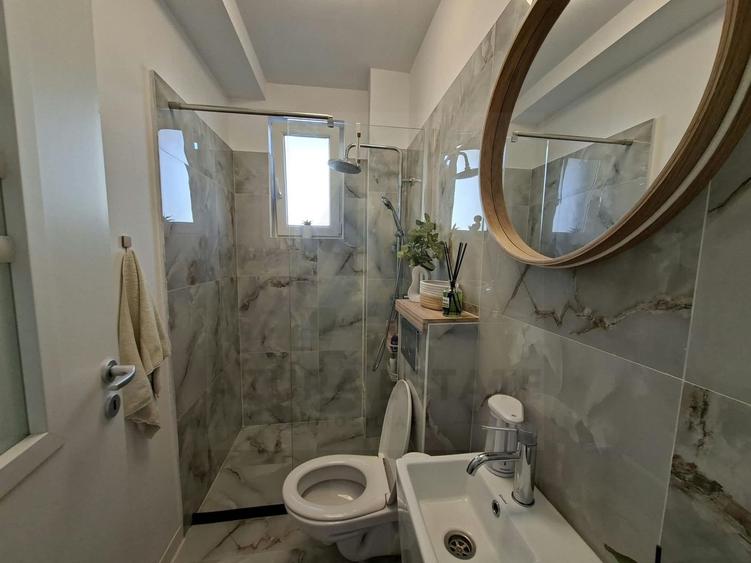 Casa utilata 4 camere 2 bai terasa si teren 210 mp in Arhitectilor