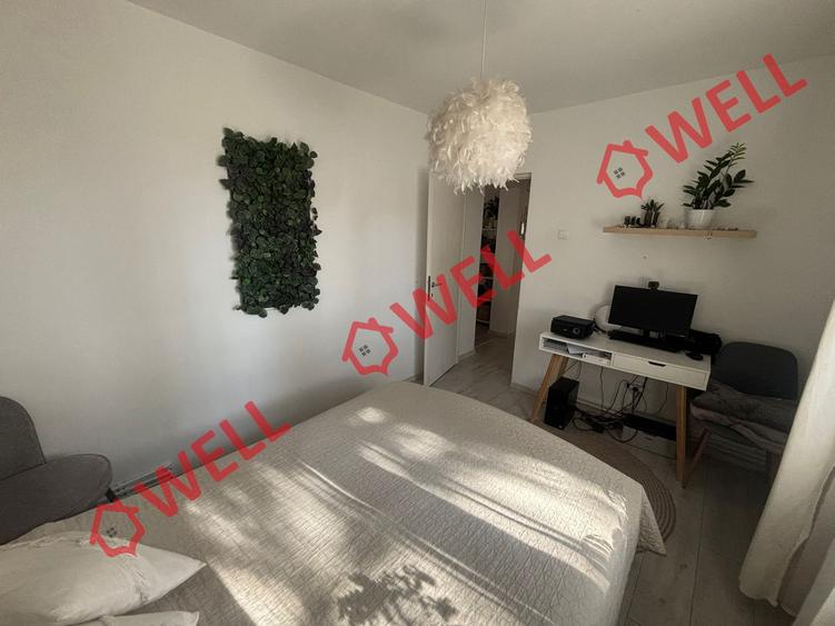 Apartament cu 3 camere de vânzare în Sfântu Gheorghe, pe strada Romulus Cioflec