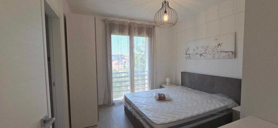 Apartament cu 3 cam. de inchiriat central Cuza Residence