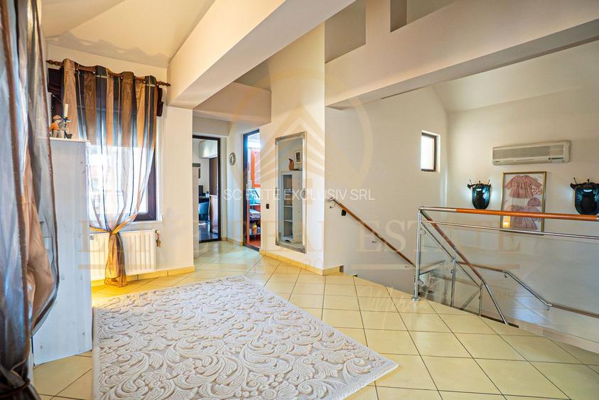 Casa De Vanzare in Palazu Mare - Teren de 455 mp cu Piscina si Garaj - 22
