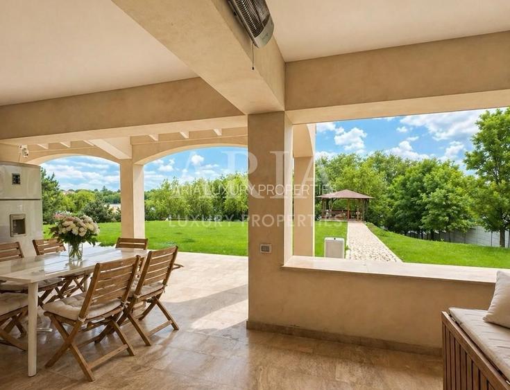 SNAGOV VILA | 36m DESCHIDERE LA LAC | PONTON 250mp | JACUZZI | SPA | BOWLING - 21