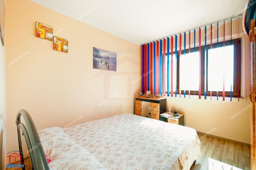 51500 Euro, trei camere renovat, mobilat si utilat, Micro 21
