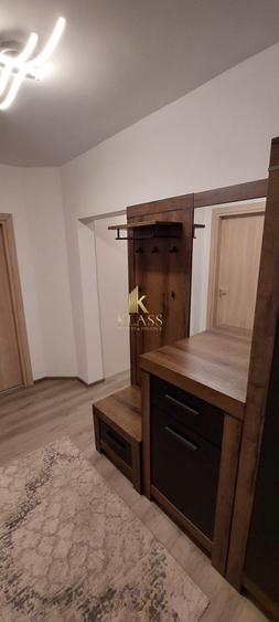 Apartament 3 Camere | Bd Unirii | 2 Bai | 76 mp | Parcare | Centrala | 1100€