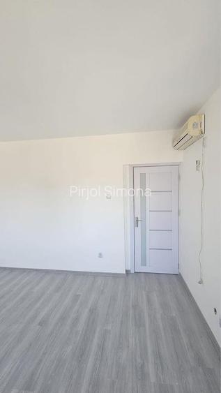Apartament 3 camere decomandat - 2
