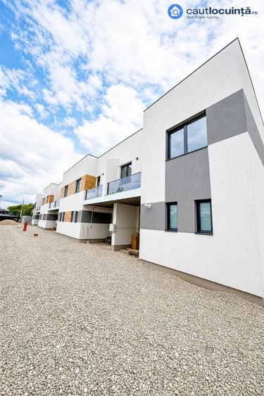 Vila de Vanzare | 3 bai | Prelungirea Ghencea | 2 Parcari | 118 MP | PREMIUM