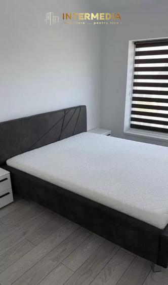 Apartament 3 Camere Bloc Nou CENTRU Baie Balcon Parcare Clima Mobilat Complet