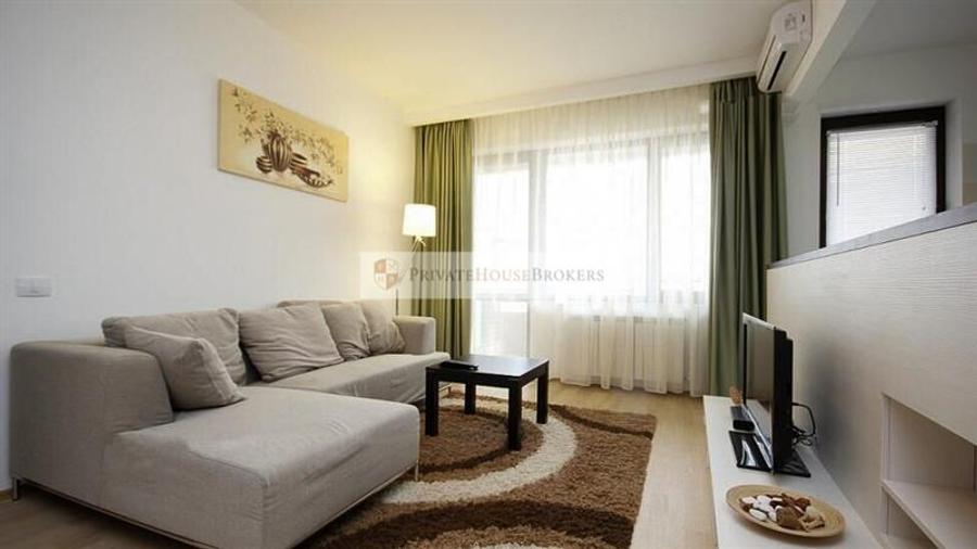 Pipera | Iancu Nicolae | Complex Privighetorilor | Bloc 2010 | Parcare