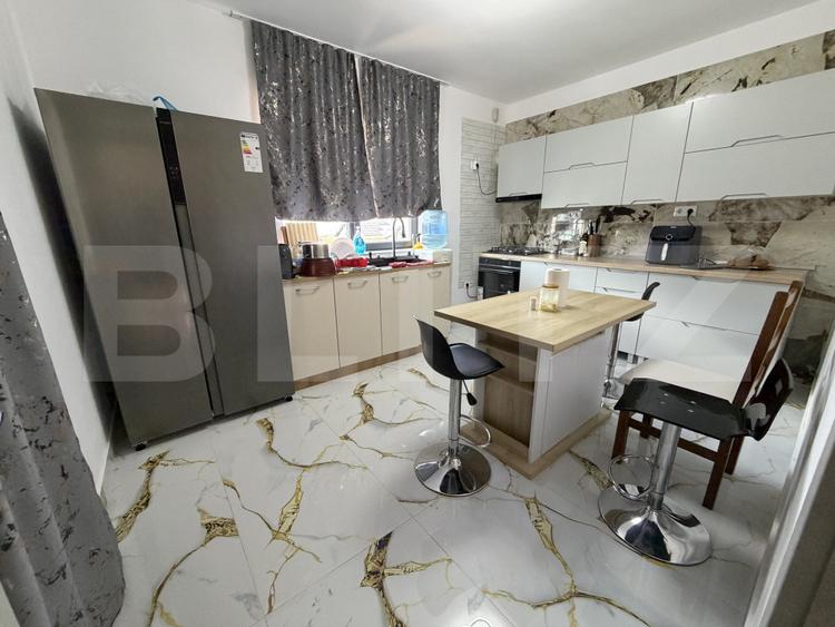 Casă cu 4 camere, 148 mp + 500 mp teren - Zalau