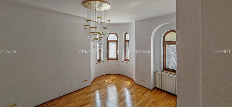 Vilă spațioasă de închiriat, 11 camere, București - 3