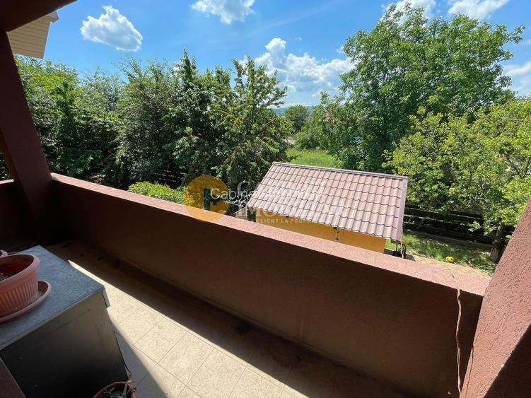 Casă Duplex Integral (Ambele Părți) - 325mp Utili, 1000mp Teren, Asfalt - 12
