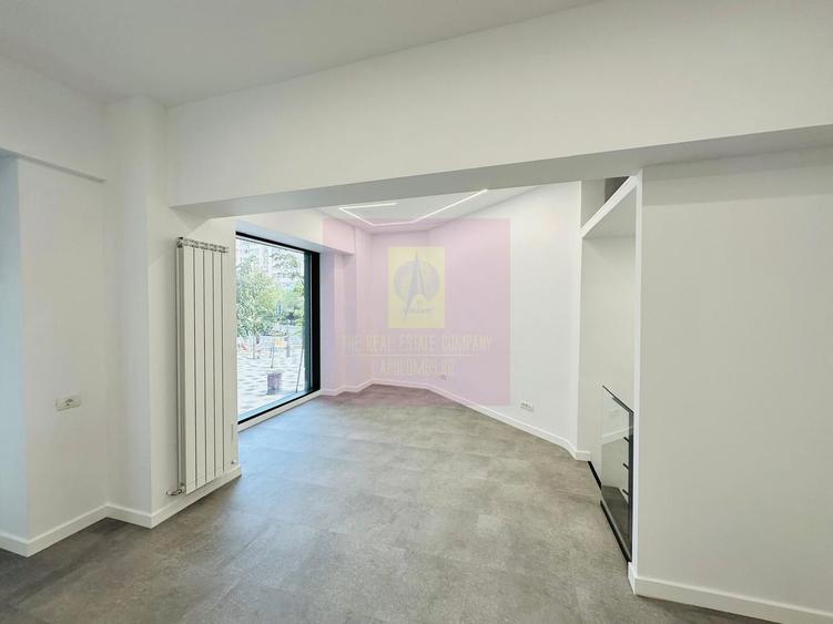 Vanzare spatiu comercial in zona Decebal