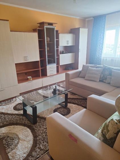 Închiriez apartament 2 camere decomandat, complet mobilat și utilat