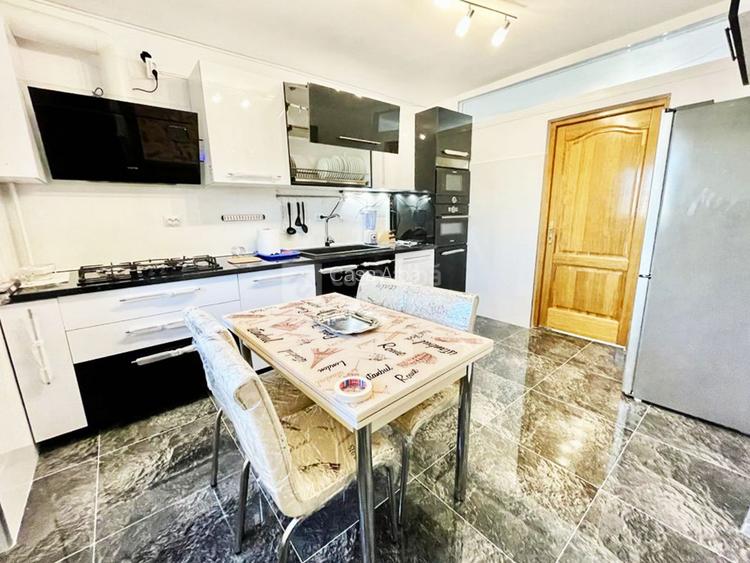 Ultracentral - UMF, 4 camere decomandat, renovat, toate dotarile - 4