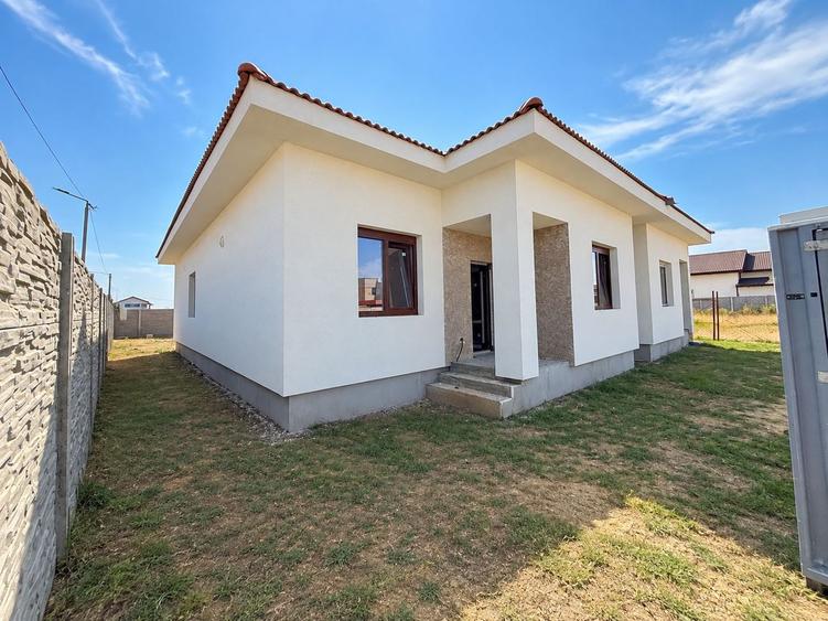 Giroc | Duplex pe parter | 3 dormitoare | Despartin prin dressing