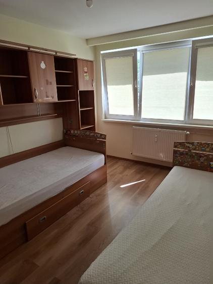 Apartament 3 camere decomandat- Strada Mașina de Pâine-Bucur Obor, București